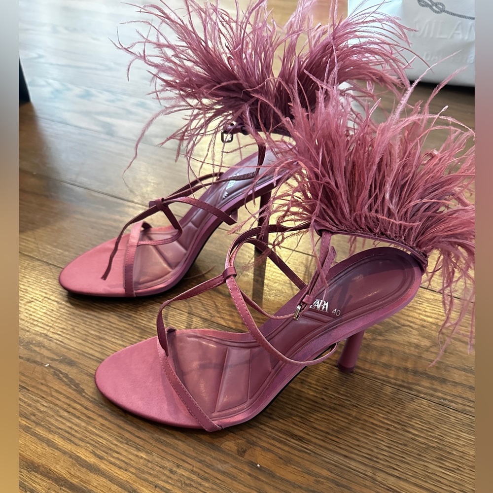 ZARA shoes with feathers